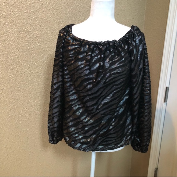 WHBM top. - Picture 5 of 14